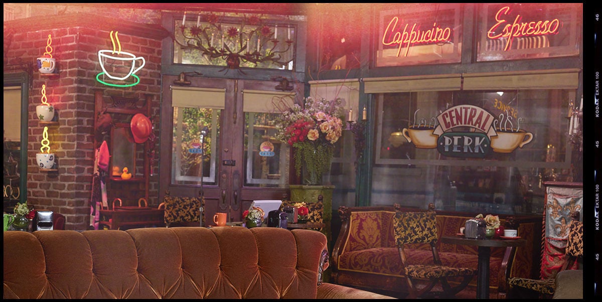 FRIENDS 25th Anniversary