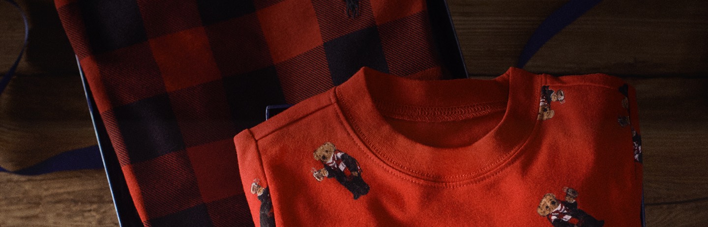 Red crewneck sweatshirt with allover Polo Bear motifs