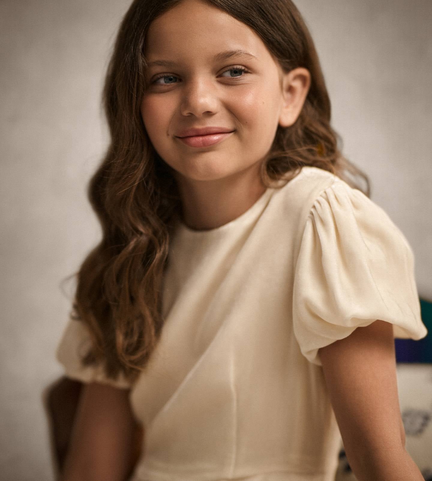 Girls Holiday Dressing