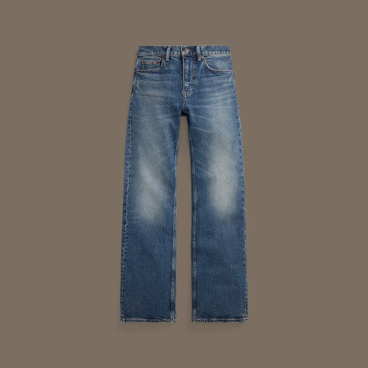 Video of women&rsquo;s Polo jeans.