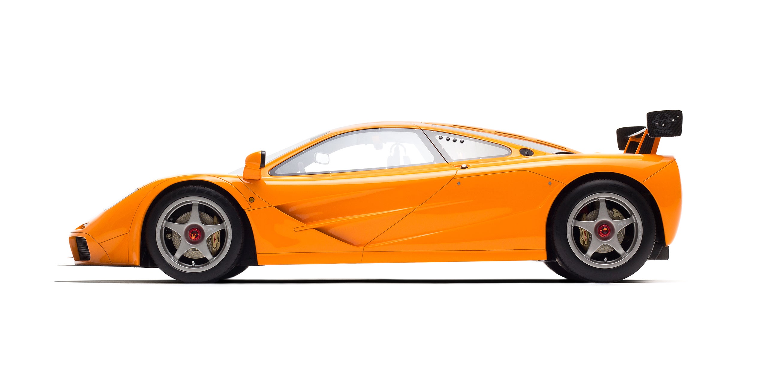 Detailed photographs helped the Amalgam team to match the color and gloss of Mr. Lauren’s 1996 McLaren F1 “supercar,” the first all-carbon-composition car and one of the fastest production cars in the world