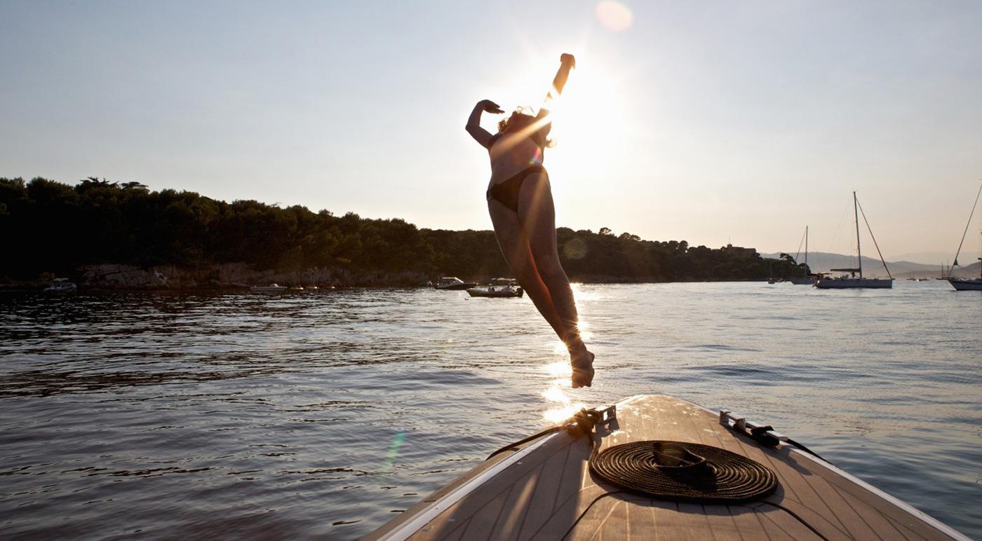 “The water is such a stunning deep shade of turquoise, it’s easy to get a little mesmerized.”