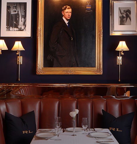 Dining room of RL restaurant in Chicago