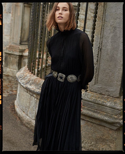 DRESS